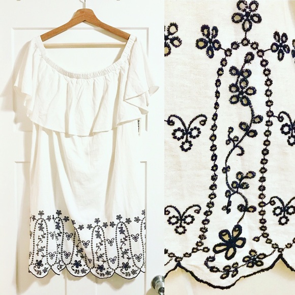 Old Navy Dresses & Skirts - White Cold Shoulder Linen Dress